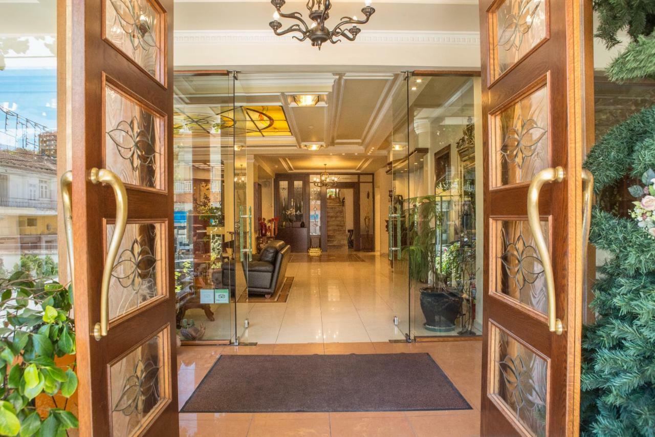 Hotel Pella يانيتسا المظهر الخارجي الصورة