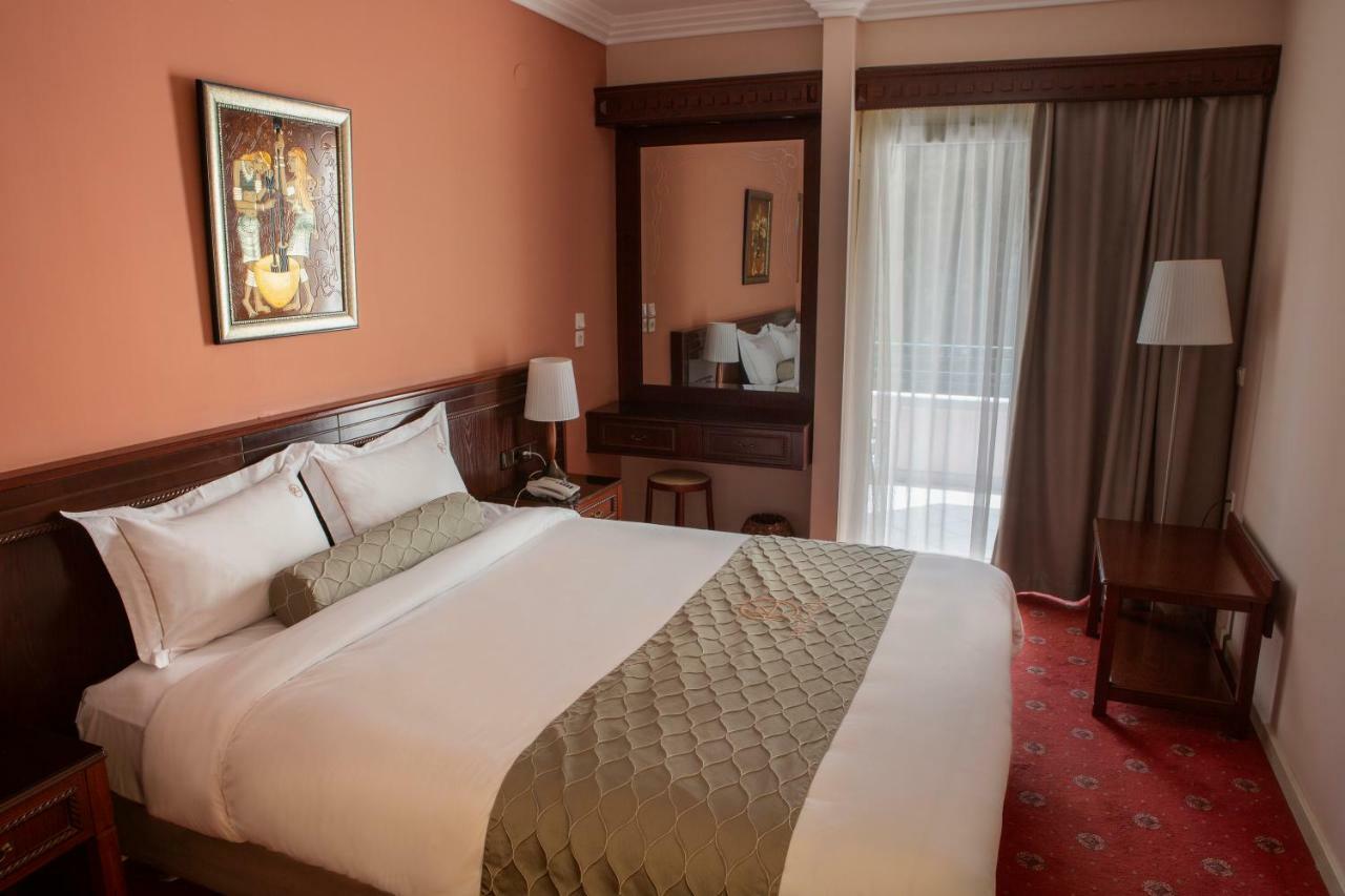 Hotel Pella يانيتسا المظهر الخارجي الصورة
